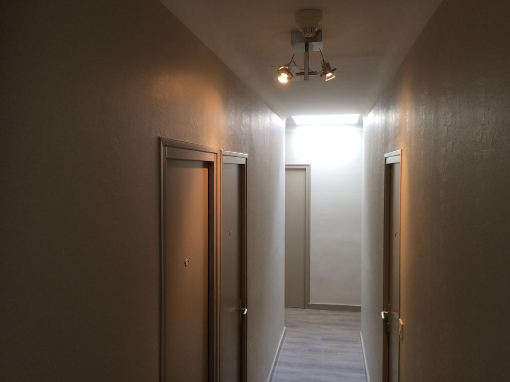 Hotel Les Voyageurs Les Sables-d'Olonne Room photo